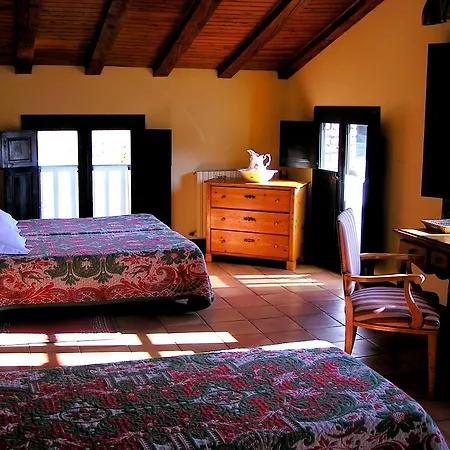 La Fabrica Farm stay Senterada